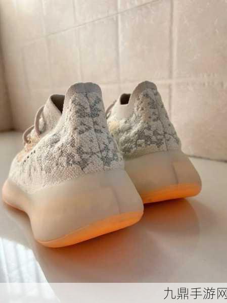 探索yeezy380蜜桃粉和白色，1. ＂探索Yeezy 380蜜桃粉与白色的独特魅力