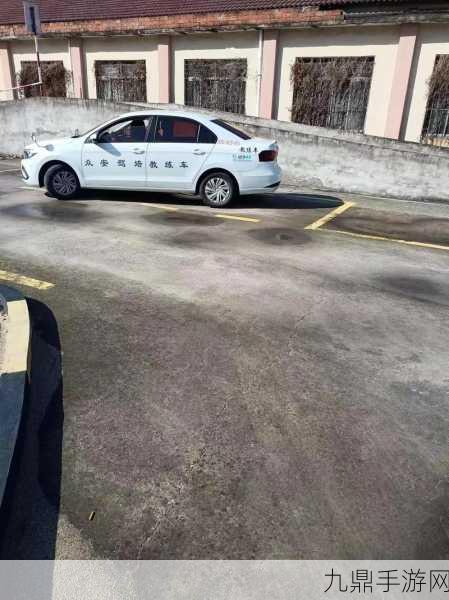 女性跟教练晚上练车合适吗，1. 女性与教练夜间练车：安全性和合适性的探讨