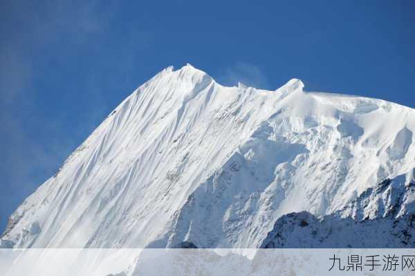 又白又大的两座峰，1. 两座白雪皑皑的巅峰之美