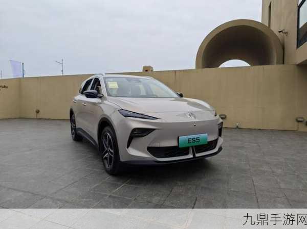 MG ES5新年焕新登场，周钘详解亮点，能否引领紧凑纯电SUV新潮流？